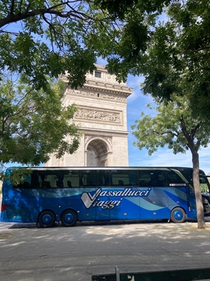 Setra 517 – Bus 57 Posti